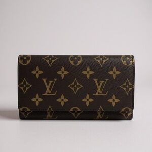 Louis Vuitton Brown Monogram Wallet